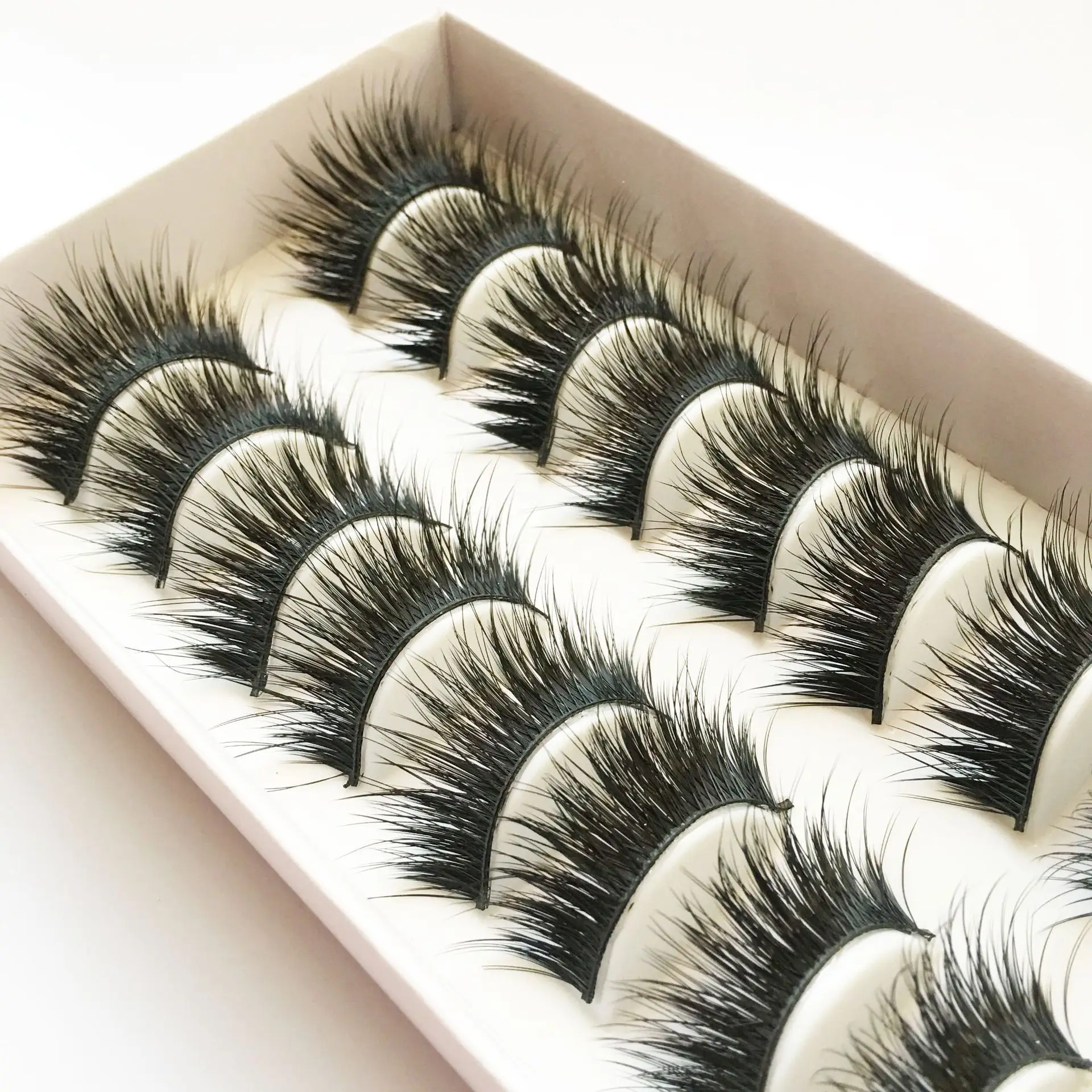 

10 pairs of manual false eyelashes dense, slender, long eyes, false eyelashes.