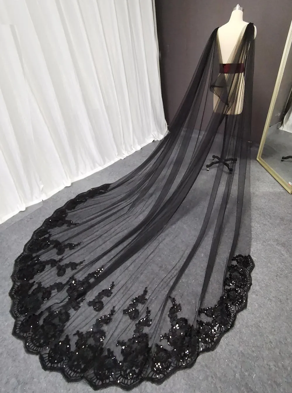 Customized Real Photos Black Long Wedding Boleros Bling Sequins Lace Cathedral Bridal Cape Bolero Mariage Shoulder Veil