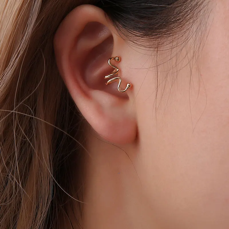 

Personality simple snake bone match head curve shape geometric ear female models without earrings earrings