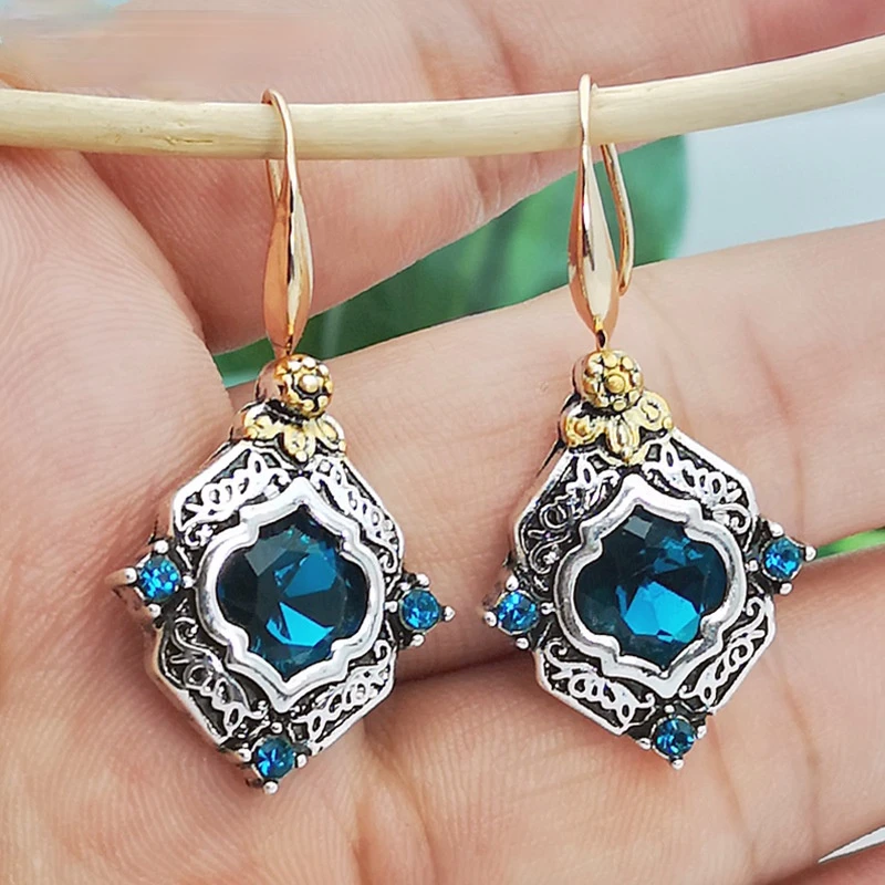 

Retro Carving Flower Edge Rhombus Blue Zircon Earrings Bride Wedding Jewelry Women Fine Dangle Earrings Valentine's Day Gift