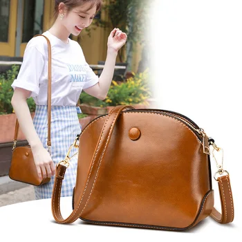 

Retro small bag female 2020 new personality wild shoulder bag trend mini student messenger bag