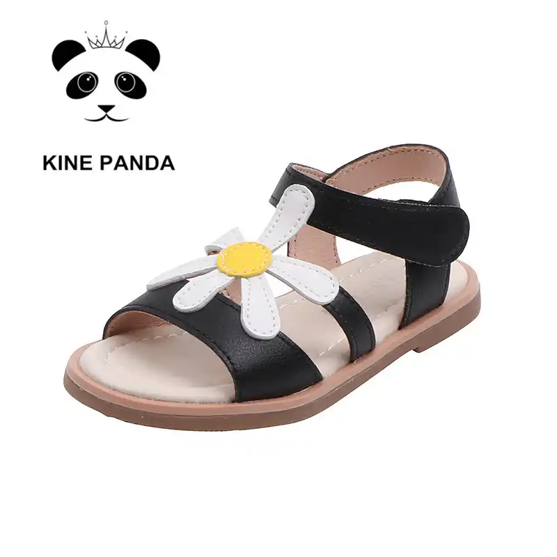 sapato de criança de 4 anos