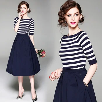 

Stripe Knitted Top And Skirt 2 Piece Set Women Large Size Women's Suit Ensemble Femme Survetement Year-old Female Costume
