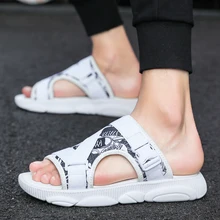 Модные милые новые летние мужские тапочки светильник дышащая пляжная обувь брендовые поп прилива Non-slip Туфли без каблуков,, люкс класс, сандалии для прогулок