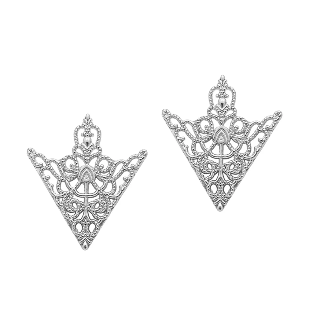 Fashion Triangular Collar Pin Hollow Brooch Collar Corner Decor Ornaments Fashion Triangular Collar Pin Hollow Brooch Collar Corner Decor Ornaments