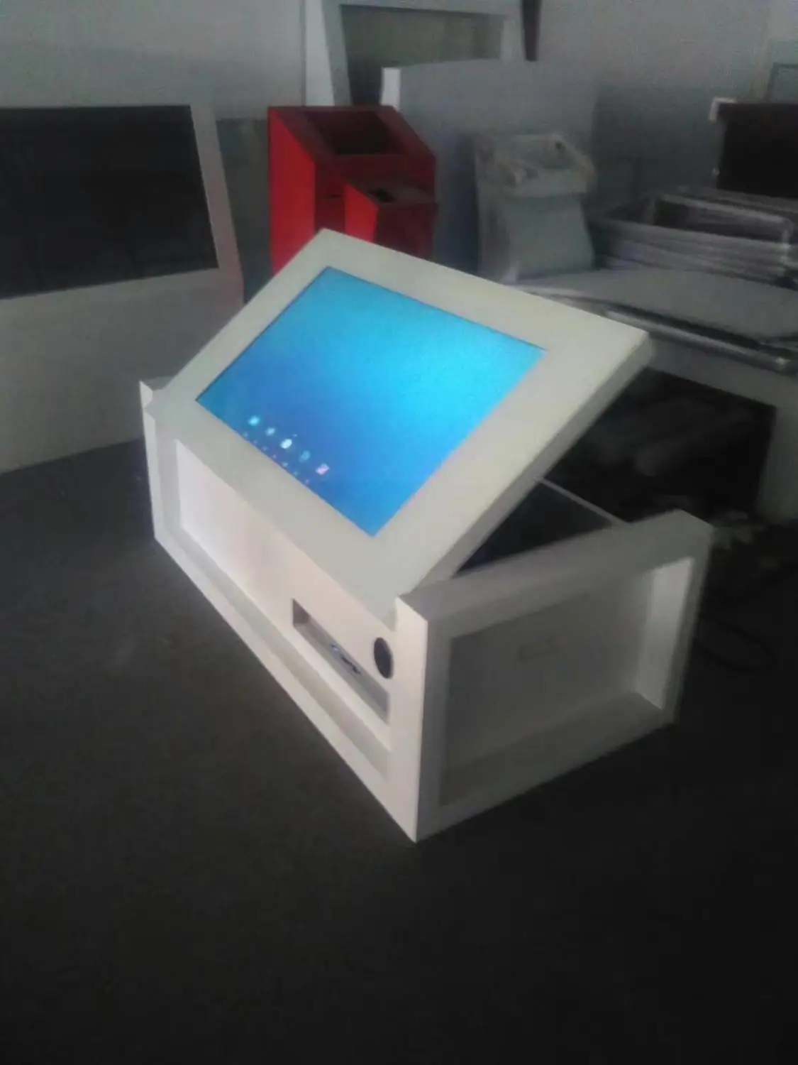 Wi-Fi ПК Встроенный ЖК-сенсорный экран Интерактивная цифровая игровая станция игры водостойкий сенсорный экран чайный стол