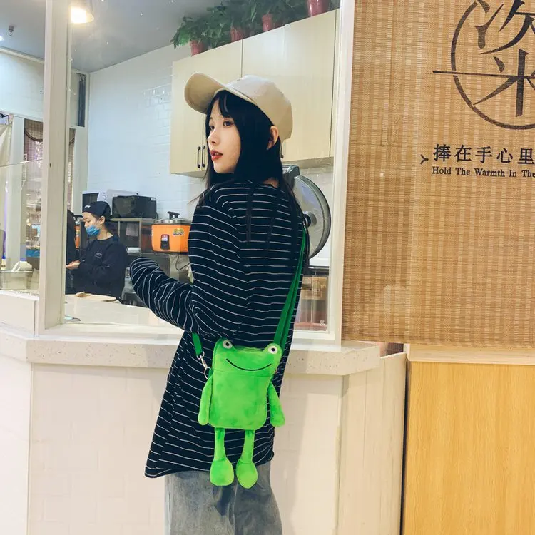 Women Personality Cute Frog Small doll Bag 2022 New Girl Korean plush backpack Bag Female ins Student Shoulder Messenger Bag 