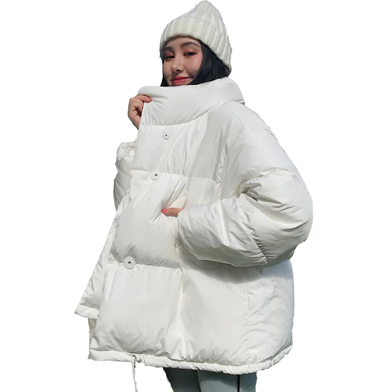Chaqueta de invierno de estilo coreano para mujer, abrigo de plumas liso en blanco y negro con cuello levantado, Parka corta holgada de gran tamaño para mujer 2019