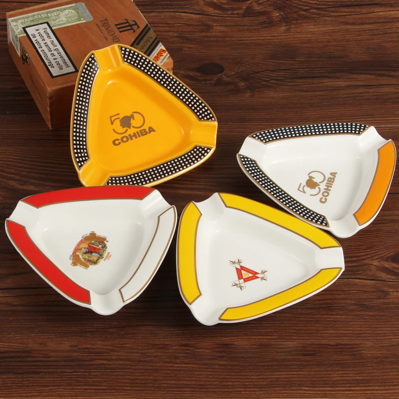 

COHIBA Big Ashtray Outdoor Smoke Cigar Ashtray Portable 3 Cigars Holder Stand Ash Tray Luxury Table Cenicero Cigar Gadgats
