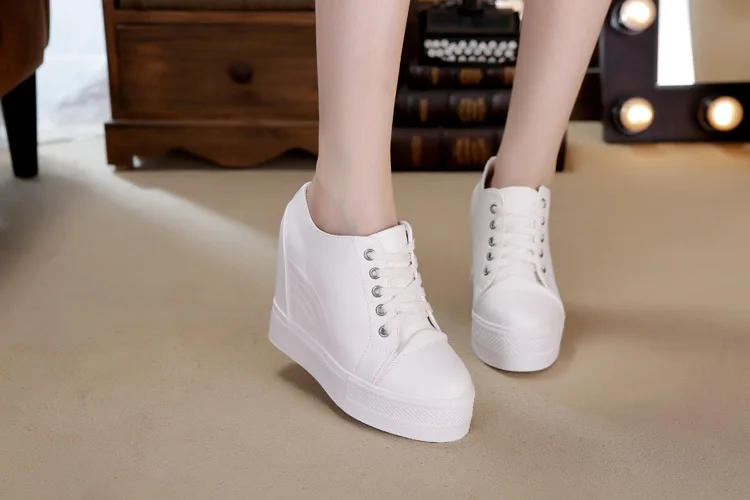 2021 Sneakers Women Casual Shoes Autumn Winter Wedge Platform Hidden Heels comfortable Ladies Sneakers Women Shoes YYJ150