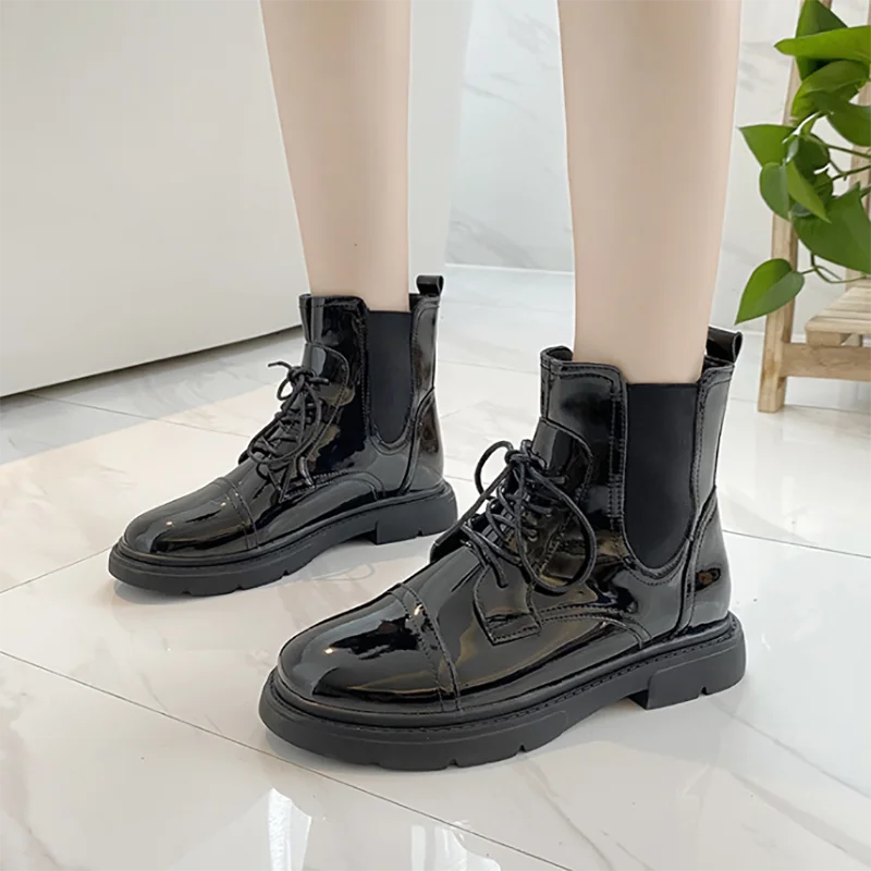 Women's Top Quality Ankle Bota 2020 Winter New Style Wholesale Price Flatform Light Lace-Up Casual Keep Warm Female Martin Boots