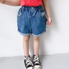 Детская одежда; летний стиль; детские джинсы в Корейском стиле; Разноцветные джинсовые шорты с карманами для мальчиков и девочек; популярные брюки