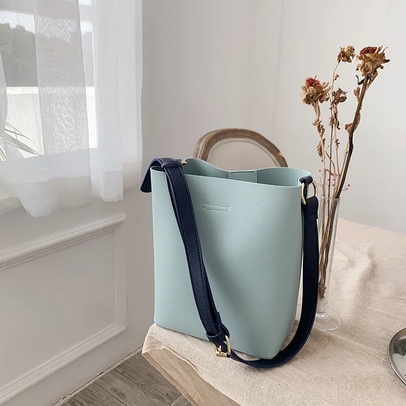

L'OMBRE PU Leather Bucket Bags Adjustable Stripes Messenger Crossbody Bags Hasp Tote Bags OL Style Shoulder Bags