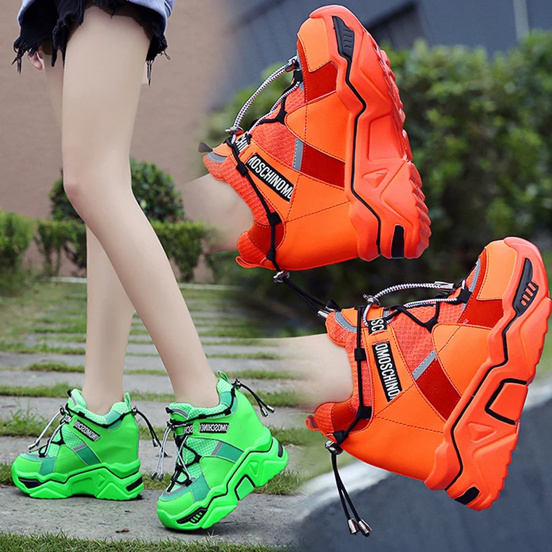 Женские кроссовки на массивной платформе Разноцветные Повседневные высокие