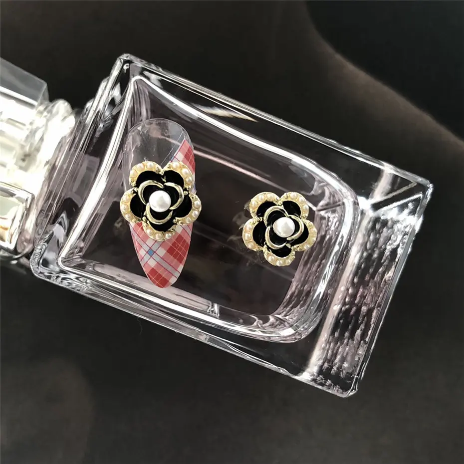

10pcs Luxury Black Rose Flowers Zircon Pearl Crystals Rhinestones Nail Art Decorations Jewelry Nails Accessories Charms Supplies