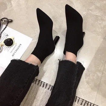 

2019 new high-heeled boots women's fashion simple solid color stretch fabric comfortable casual high-heeled shoes