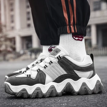 

2020 Fashion Men Platform Luminous Sport Shoes Lace Up Dorky Dad Sneakers Round Toe Black Gray White Running Shoes Size 39-44