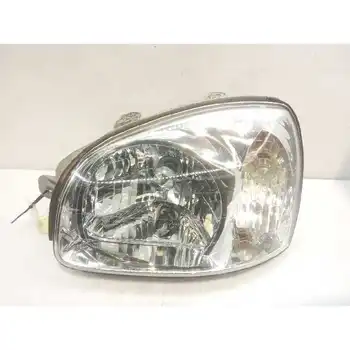 

8623213 headlight Left Hyundai Santa Fe (sm) 2.0 Crdi Cat
