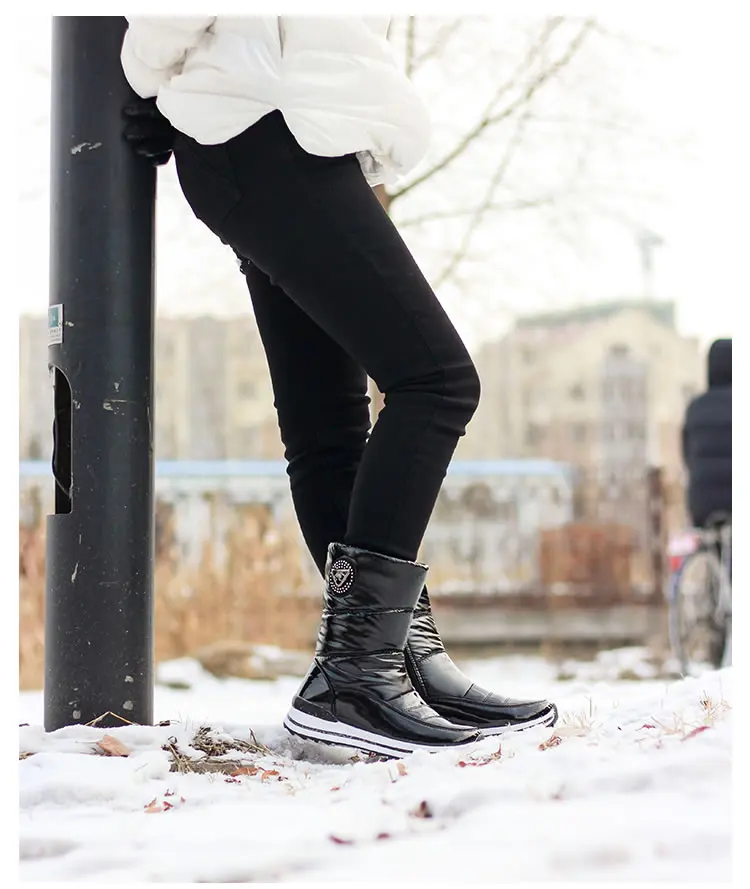 Зимние женские теплые зимние ботинки на плоской подошве; Водонепроницаемая зимняя обувь на толстом меху года; нескользящие женские ботинки; botas mujer Botas