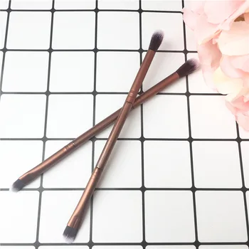 

1Pcs Eye Brush Makeup Brushes Brushes Doubled Ended Eyeshadow Eye Shadow Makeup Cosmetic Brush Tool Champagne Gold Makeup Brush