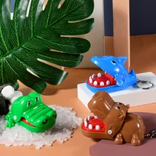 Porte clés crocodile de dessin animé mordant les doigts et les dents, décompression délicate, décompression, jouet pour enfants, pendentif, cadeau de vacances