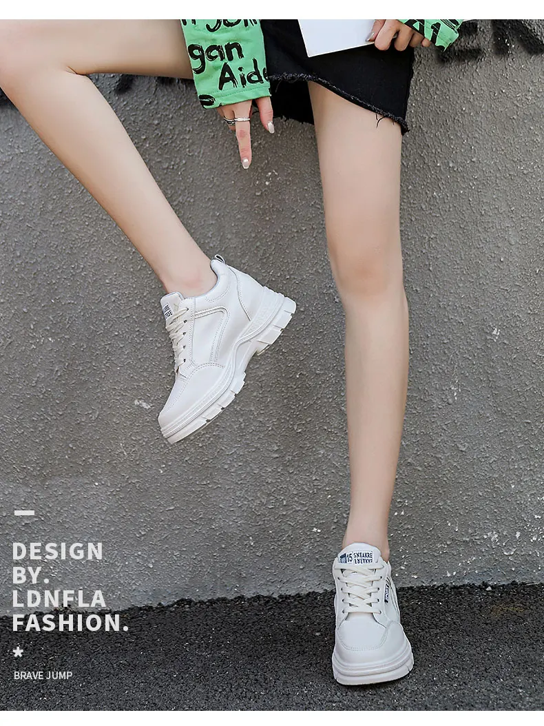 Fashion Sneakers Woman Breathable Womens Casual Shoes Outdoor Solid Colors Autumn Platform Shoes Light  White Shoes New Arrival