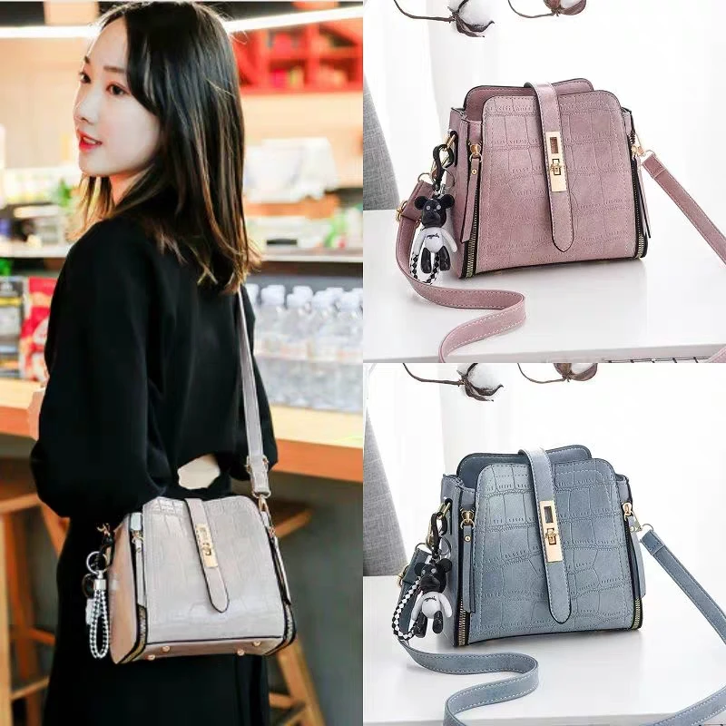 

Brand Ladies PU printing Letter Crossbody Bags New Elegant Shoulder Bag Women Brand Fashion Handbag Bag Women's hot Luxury Totes