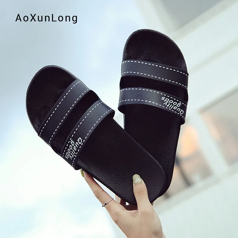 

Men's Home Slippers Summer New Sewing Striped Indoor Sandals Soft Comfort Flip Flops Household Anti-skid Male Bathroom Slides
