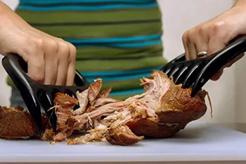 

Silicone BBQ Grill Gloves Set Plus Meat Shredder Claws Plus Silicone Basting Brush Plus Bear ClawsBarbecue Fork Manual Pull Meat