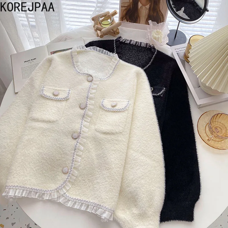 Korejpaa Autumn Elegant Cardigans Women 2021 Korean Fashion Lace O-neck Long Sleeve Button Up Double Pocket Sweater Jacket |