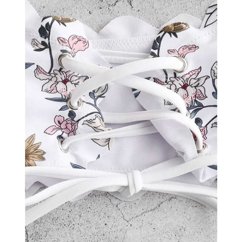 13358836935_1840136535