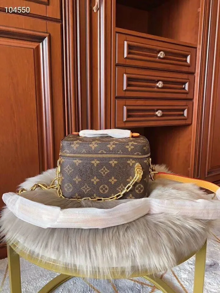 

Cosmetic Bag Women Large Capacity Professional Makeup Organizer Portable Brush Storage Case Cosmetic bag Cosmetic case