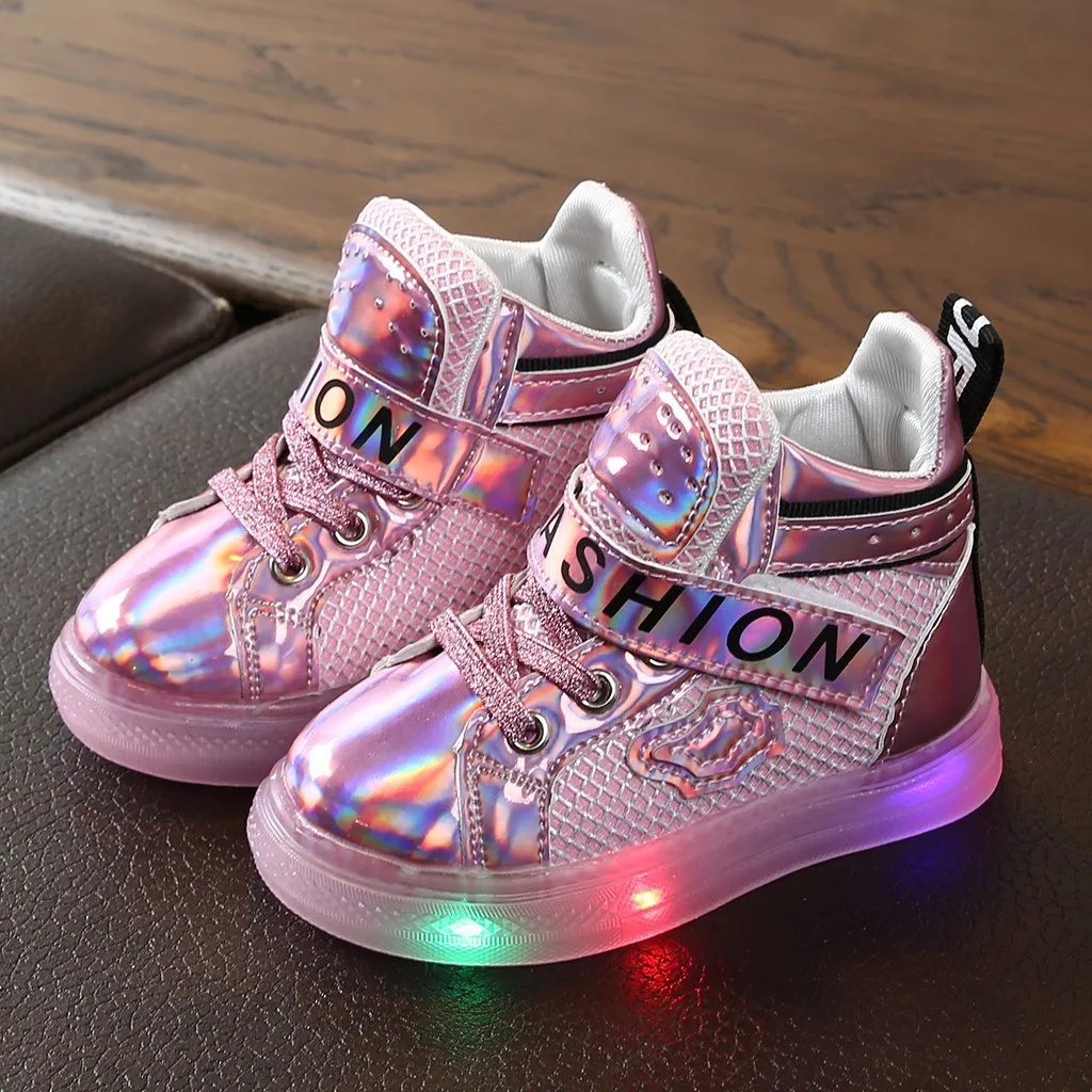 Детские ботинки для маленьких девочек; спортивные кроссовки со светящимися вставками; короткие ботинки; ботиночки; обувь для девочек