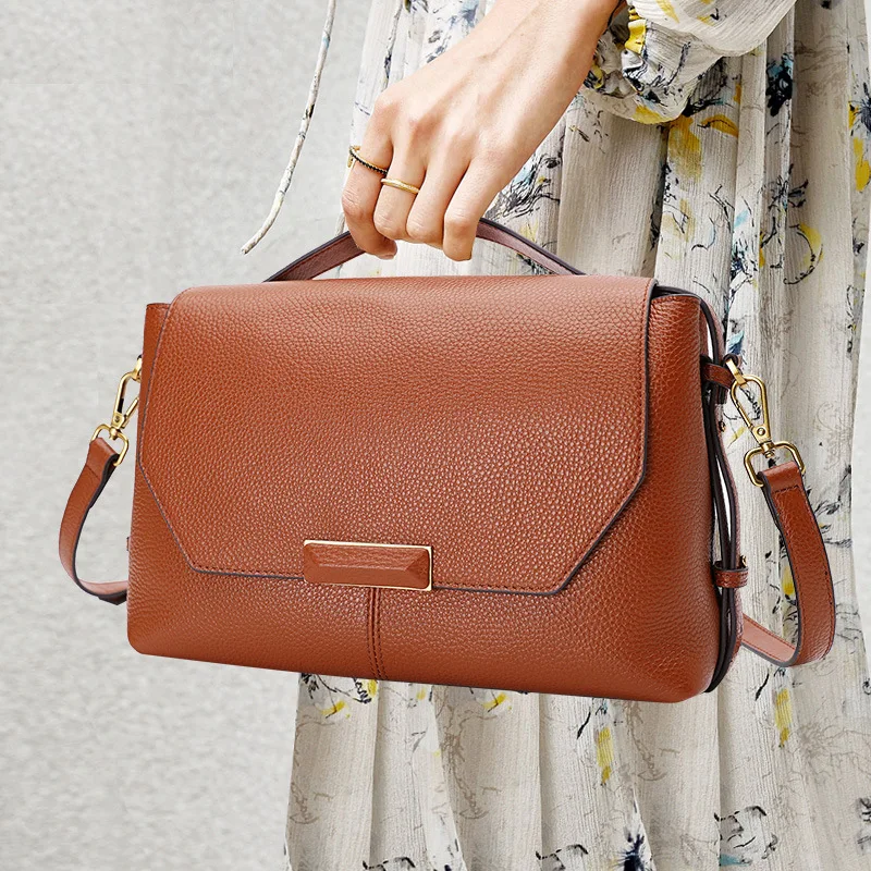 

Fashion Leather Handbag Women New Casual Shoulder Bag Head Layer Leather Portable Messenger Bag