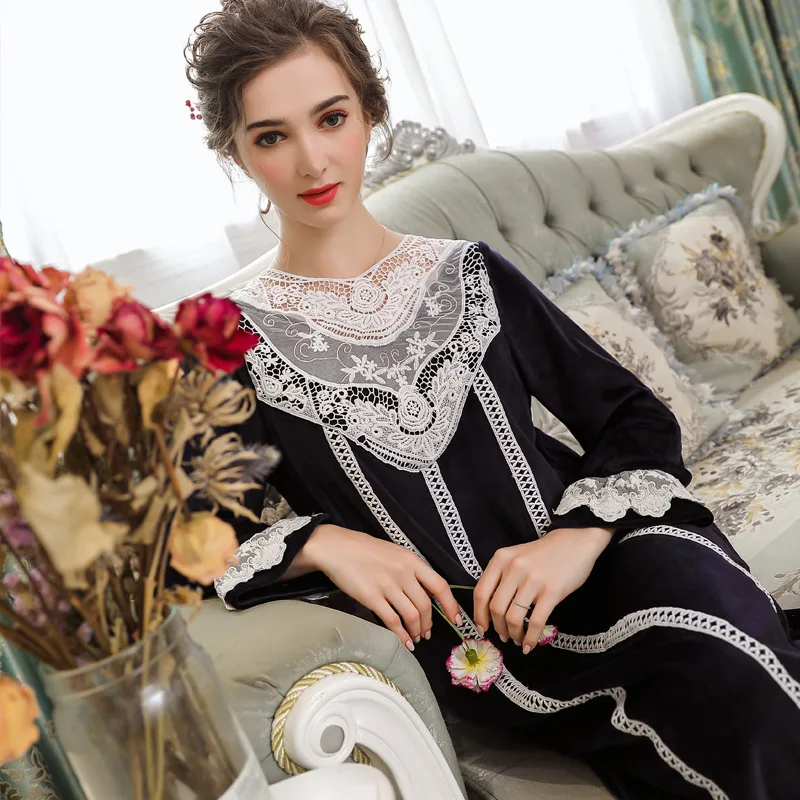 

XIFER Winter Long-sleeved Double-sided Mink Velvet Thickened Warm Nightdress Female Palace Princess French Elegant Home Service