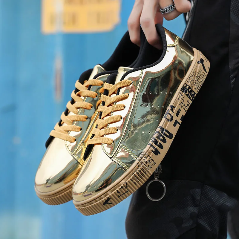 GNOME/Роскошная брендовая повседневная обувь из блестящей кожи; мужские ботинки-броги золотого и серебряного цветов; мужские туфли на шнуровке для взрослых; Мокасины мужские для вождения - Цвет: Gold B