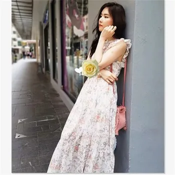

Women Dress 2019 Autumn / Winter New Ruffled Floral Waist Long Paragraph Small Flying midi Dress