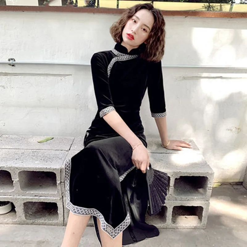Ретро стиль золотой бархат cheongsam молодых с длинным рукавом девушки модифицированный черный китайский стиль платье сексуальное