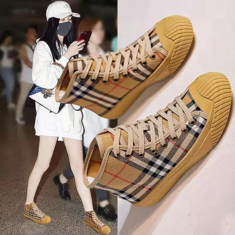 

Autumn check canvas, Martin boots, new style, high-quality women's shoes, high-quality women's shoes, and short boots.