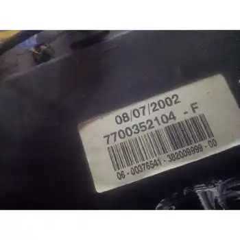 

7700352104F Right Headlight Renault Master From '98 *