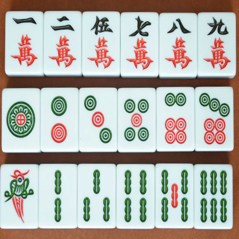 Hot Portable Mini Chinese Mahjong Set 22*15mm Travel Mah-Jong bag map or table Board Game Indoor Entertainment Table Game P05 Hot Portable Mini Chinese Mahjong Set 22*15mm Travel Mah-Jong bag map or table Board Game Indoor Entertainment Table Game P05
