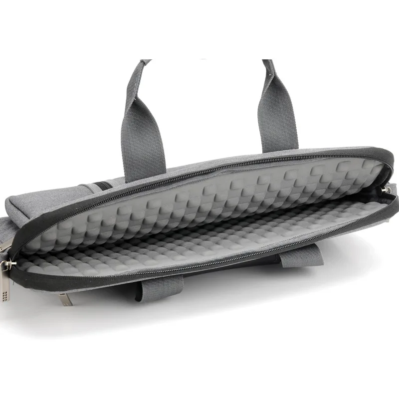 Рисунок 4 - Сумка для ноутбука Macbook Air