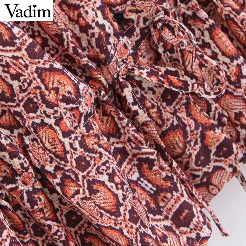 Vadim, женские стильные блузки с животным узором, v-образный вырез, змеиный принт, рубашки с длинным рукавом, женские повседневные шикарные топы, blusas mujer LB767