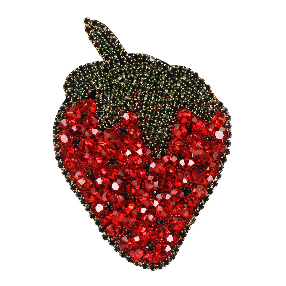 

Handmade Strawberry Beaded Crystal Motifs Patches Sew on Bags Brooches Applique Accessories DIY Craft 5 pieces