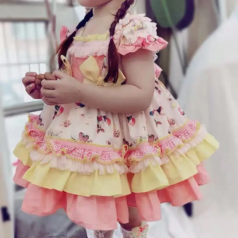 12bb653bf95034db74457f20ba4a772