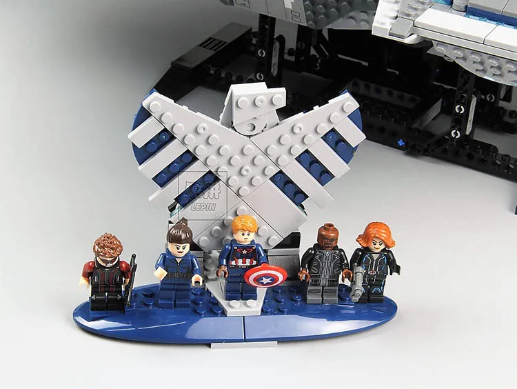 07043 серия супер героев щит Helicarrier Мстители Строительные блоки кирпичи игрушки 3057 шт. совместимые 76042