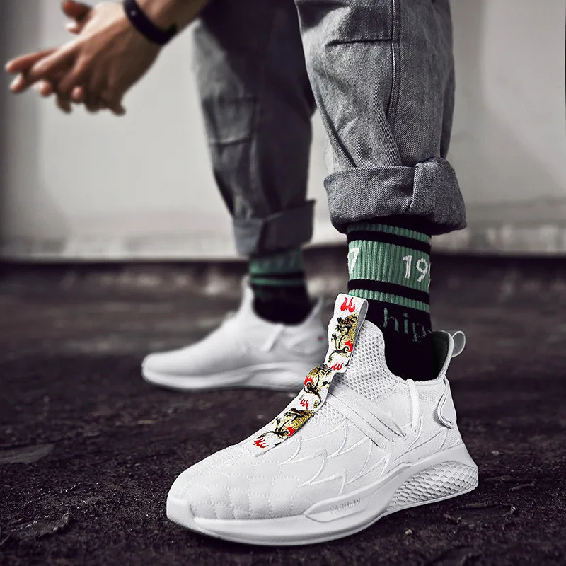Billige Männer casual schuhe dämpfung tragen sport schuhe non slip low zu helfen flache schuhe atmungsaktive mesh socken air kissen schuhe
