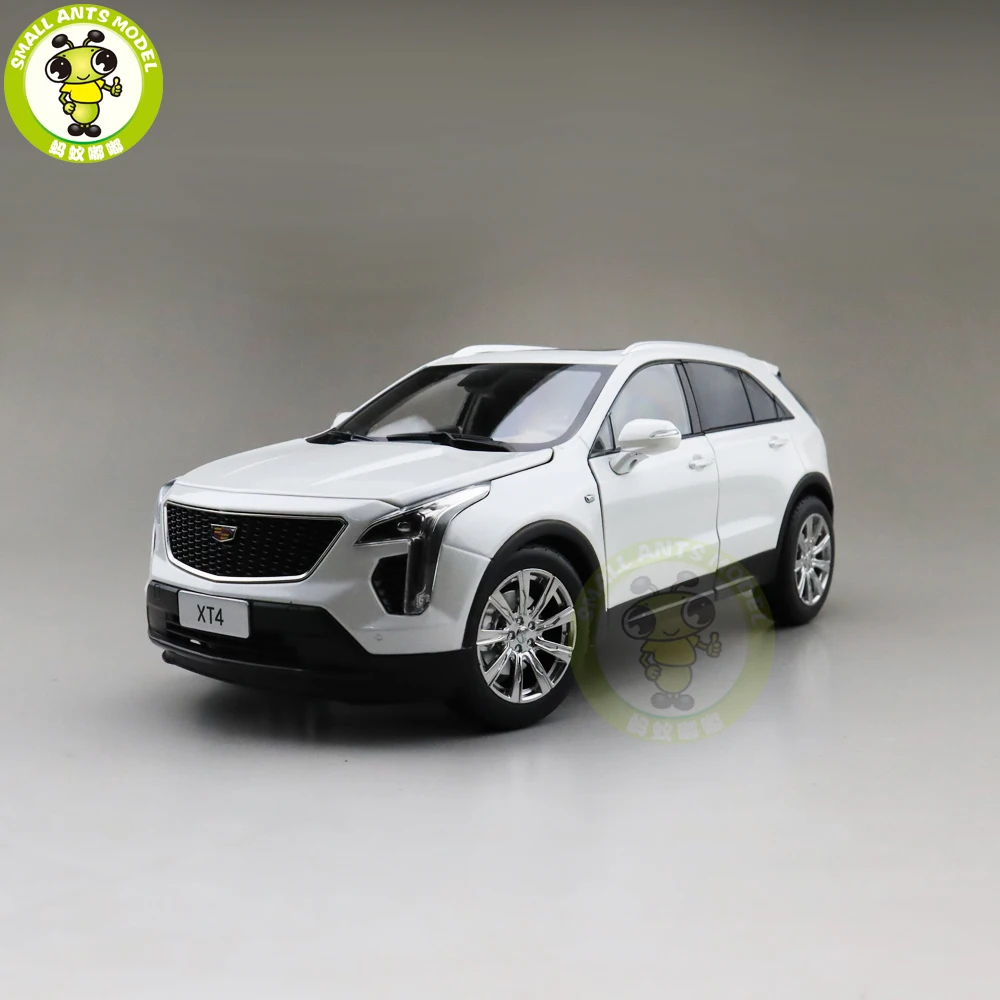 1/18 США GM Cadillac XT4 литой модельный автомобиль игрушка джип подарки для мальчиков и девочек