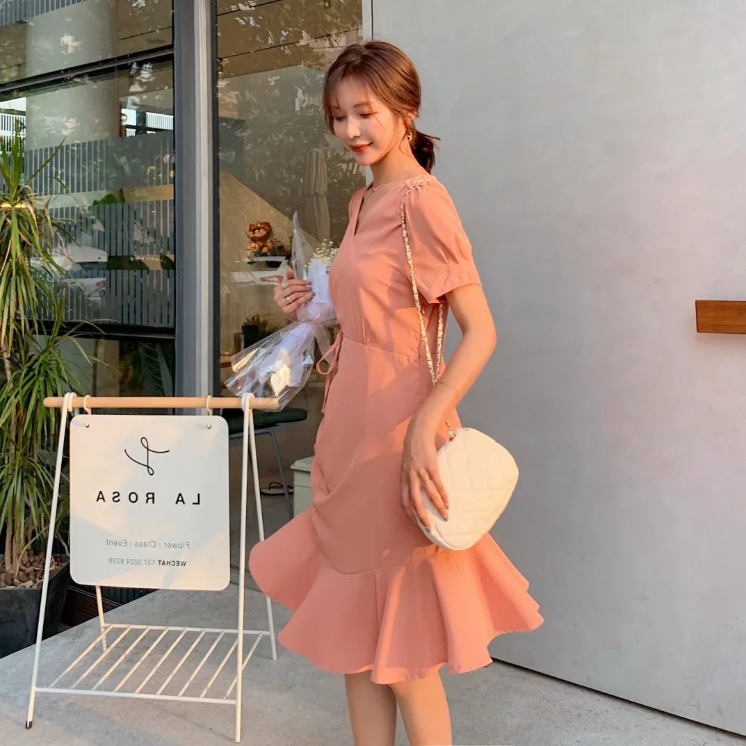 

Photo Shoot INS Simple-Style Pink Mid-length V-neck Pleated Drawstring Lace Slim Fit Flounced Fishtail Dress Women's