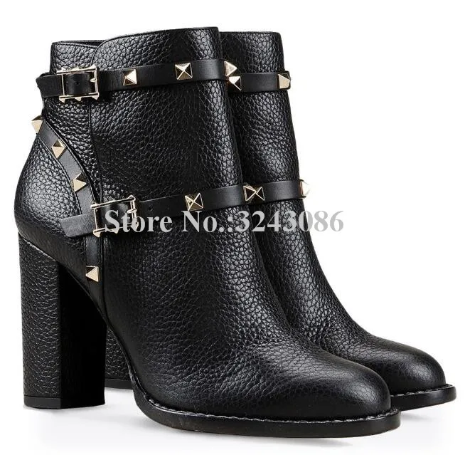 

Black Leather Rivets Chunky Heel Woman Ankle Boots New Winter Studded Buckles Short Boots Thick Heel Large Size Knight Boots